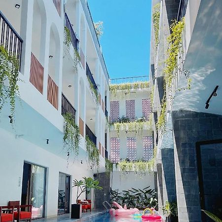 Bong Villa Hotel & Apartment Kon Tum Buitenkant foto