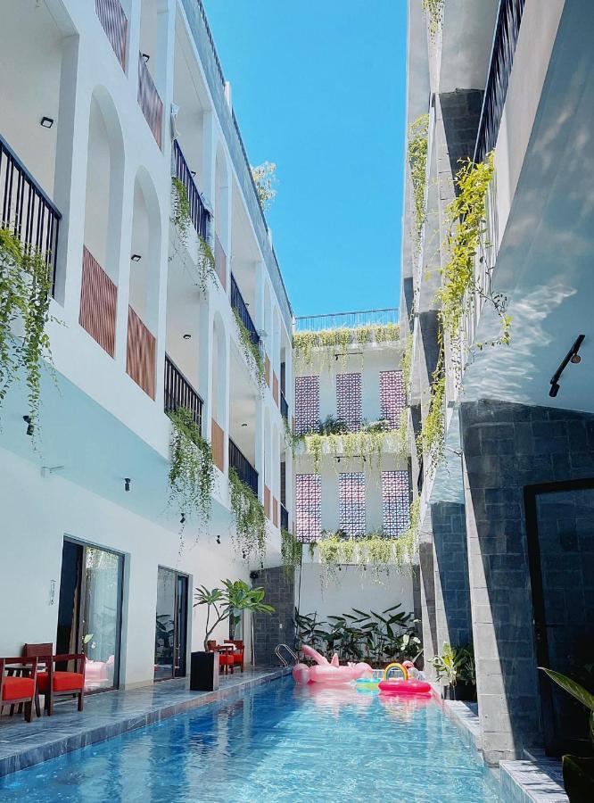 Bong Villa Hotel & Apartment Kon Tum Buitenkant foto
